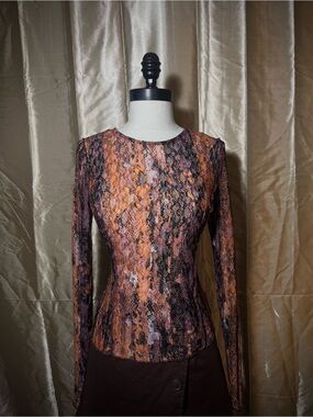 Long-Sleeve Snake Print Lace Top